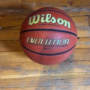 Wilson Evolution Indoor Game Basketball - 28.5